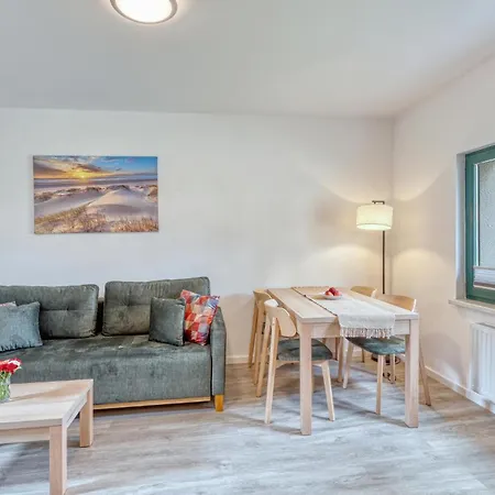 Appartement In Altenkirchen (Mecklenburg-Vorpommern)